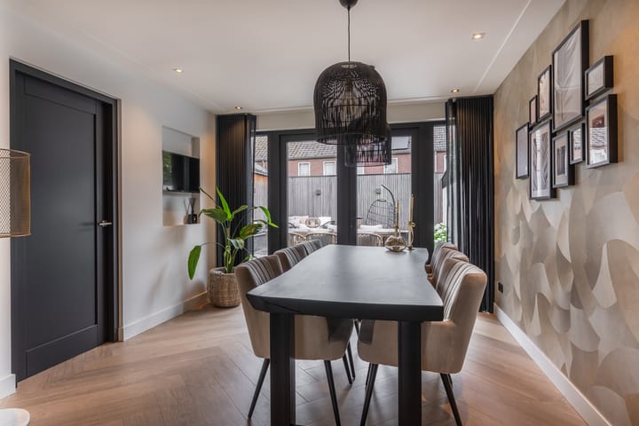 Photo 9 of Jan van Amstelstraat 84