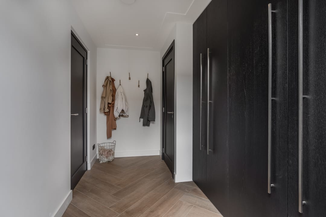 Photo 11 of Jan van Amstelstraat 84