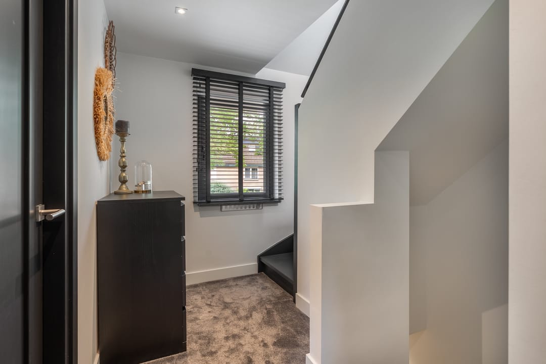 Photo 13 of Jan van Amstelstraat 84