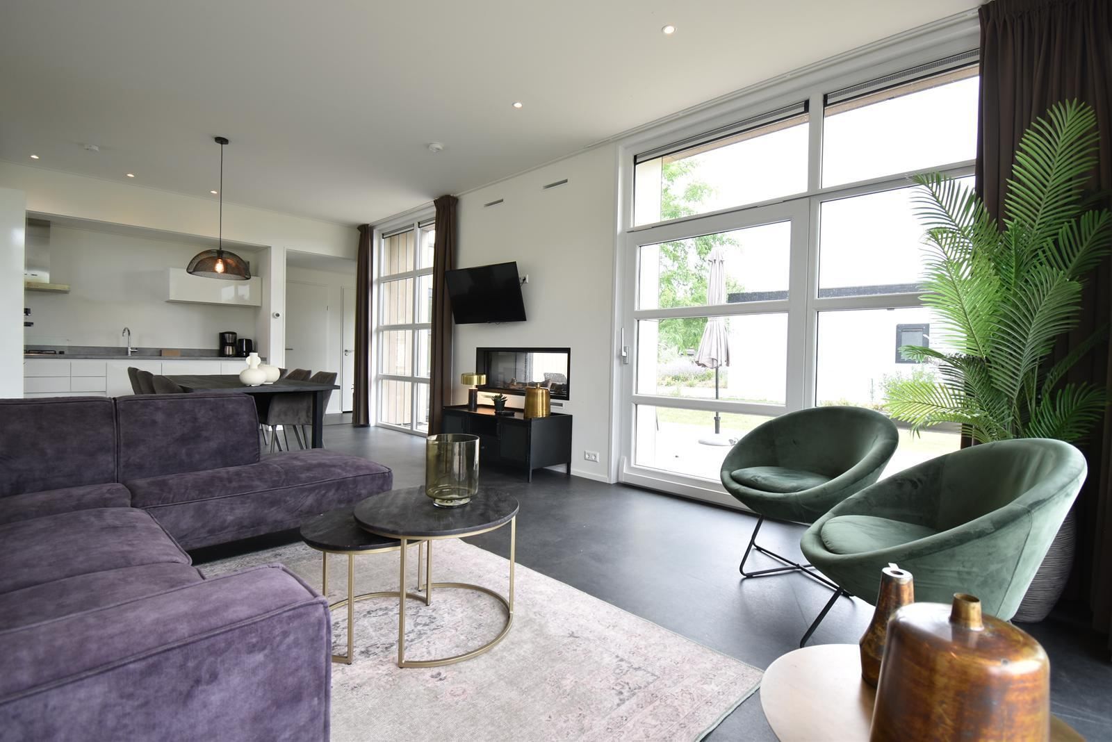 3-bedroom freehold villa in Biddinghuizen — photo 2 of 5