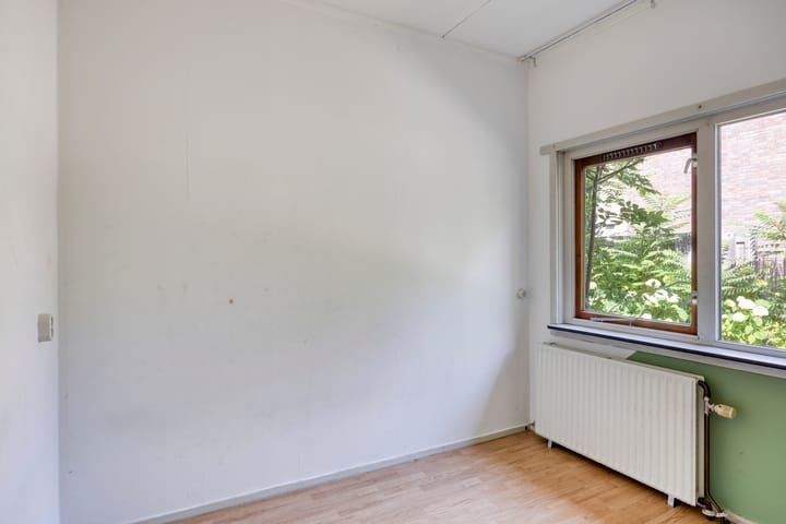 Foto 11 van Hertenlaan 9