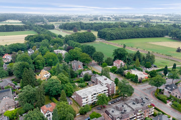 Foto 4 van Biesdelselaan 2-D