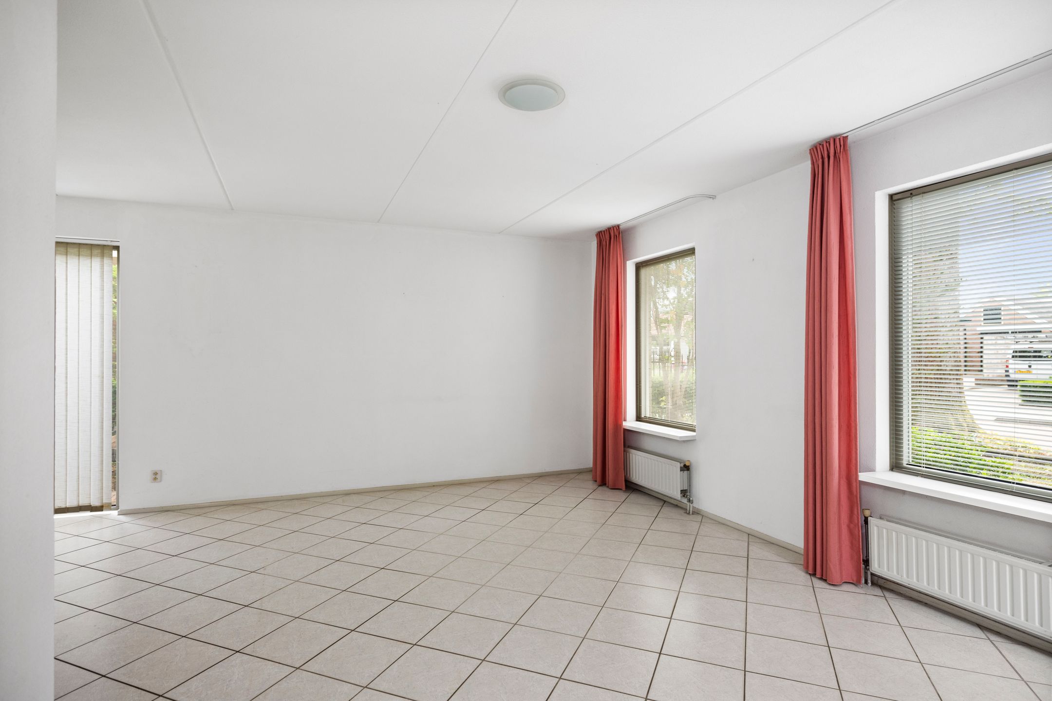 Foto 9 van Slingerbos 6-B