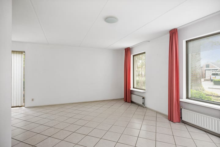 Foto 9 van Slingerbos 6-B