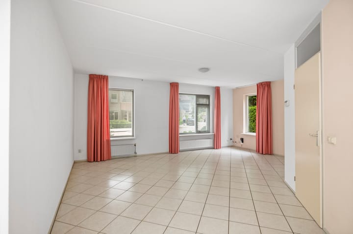 Foto 11 van Slingerbos 6-B