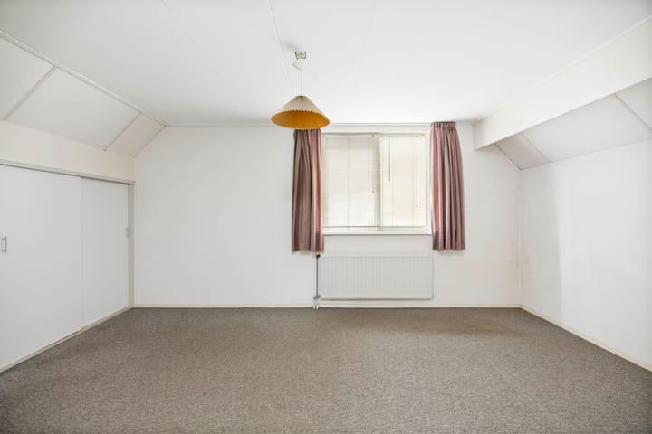 Foto 32 van Slingerbos 6-B