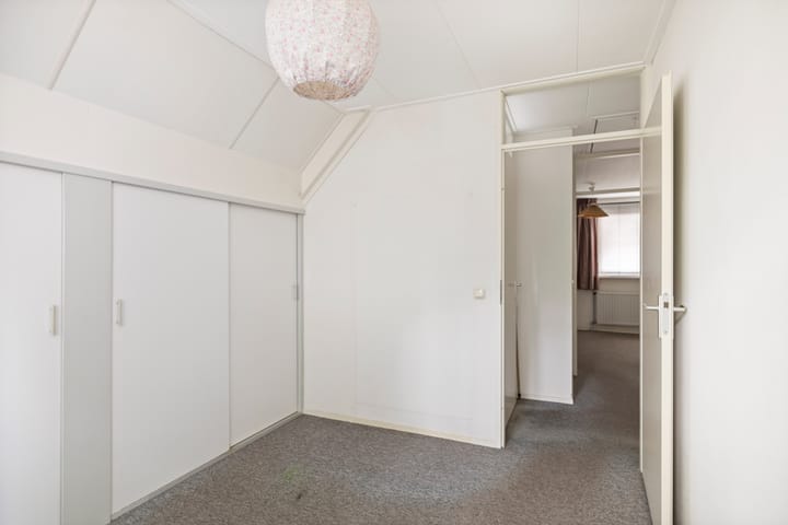 Foto 38 van Slingerbos 6-B