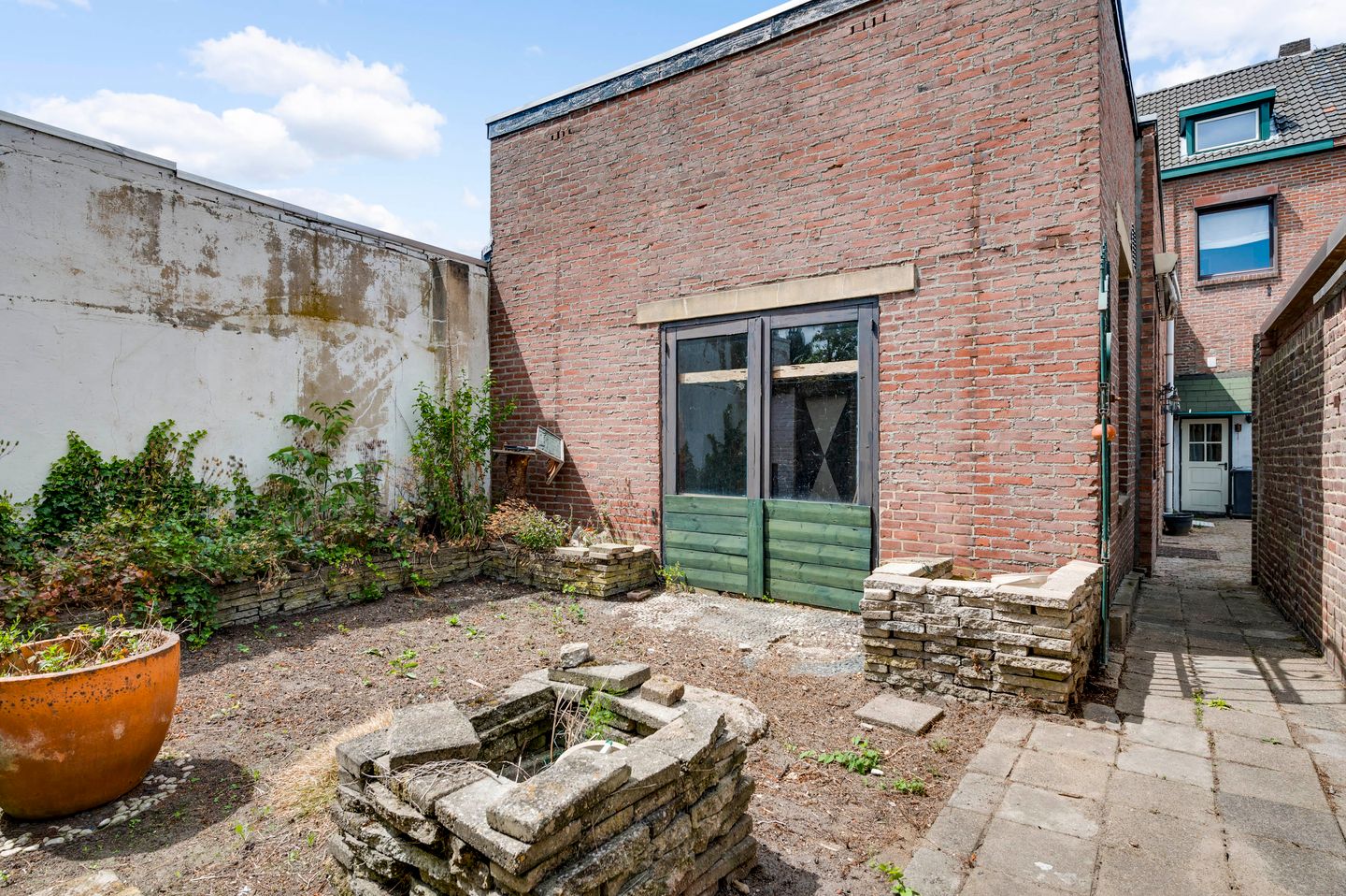 Photo 14 of Heiveldstraat 71