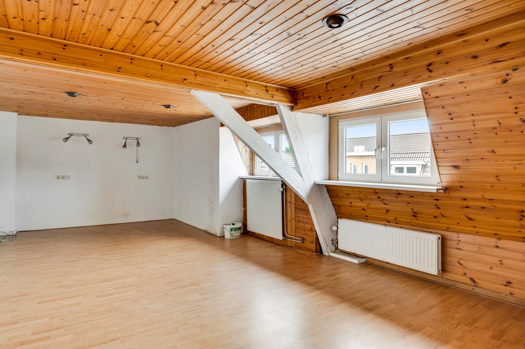 Photo 23 of Heiveldstraat 71