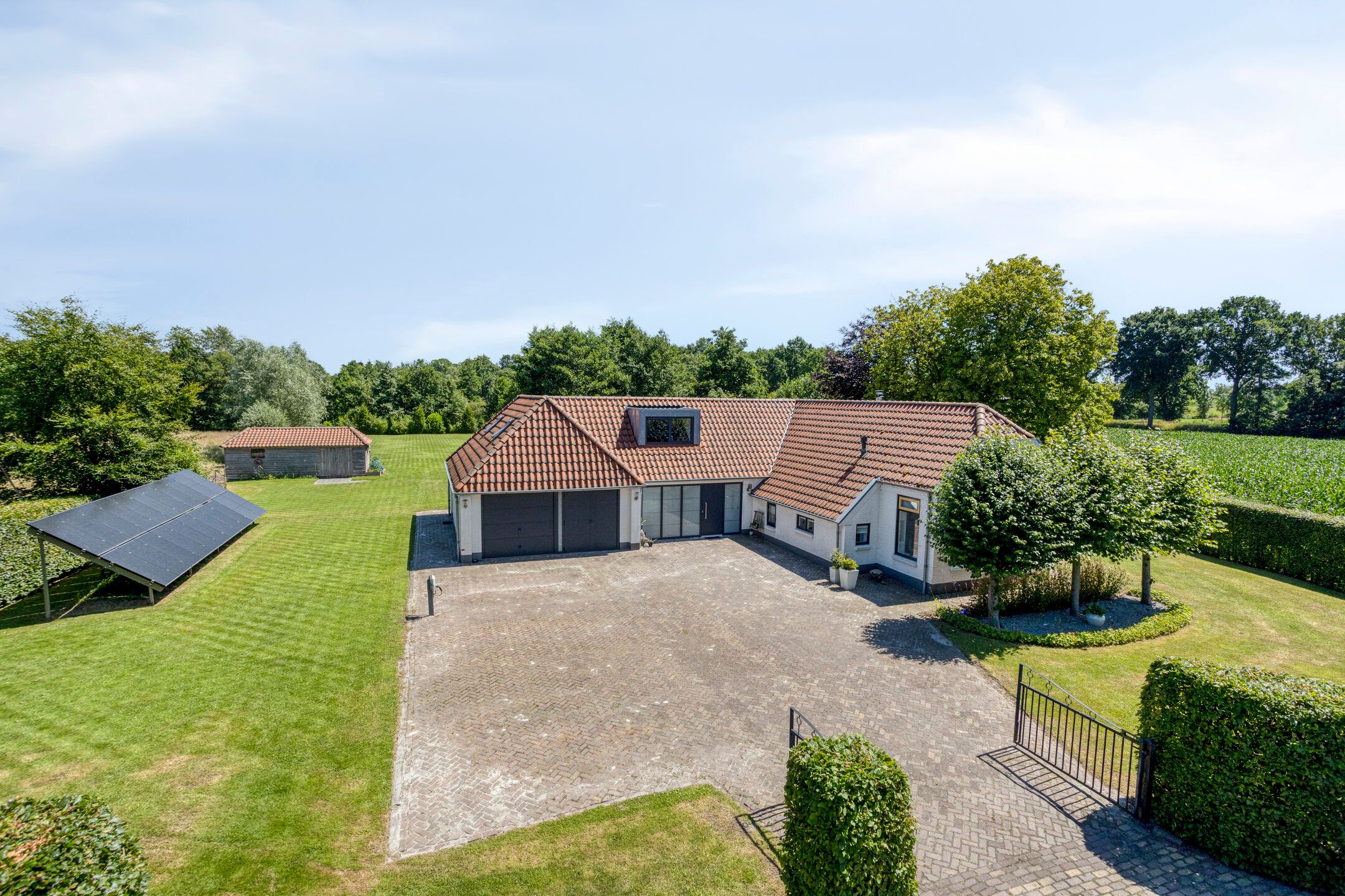 Foto 3 van Carolieweg 2