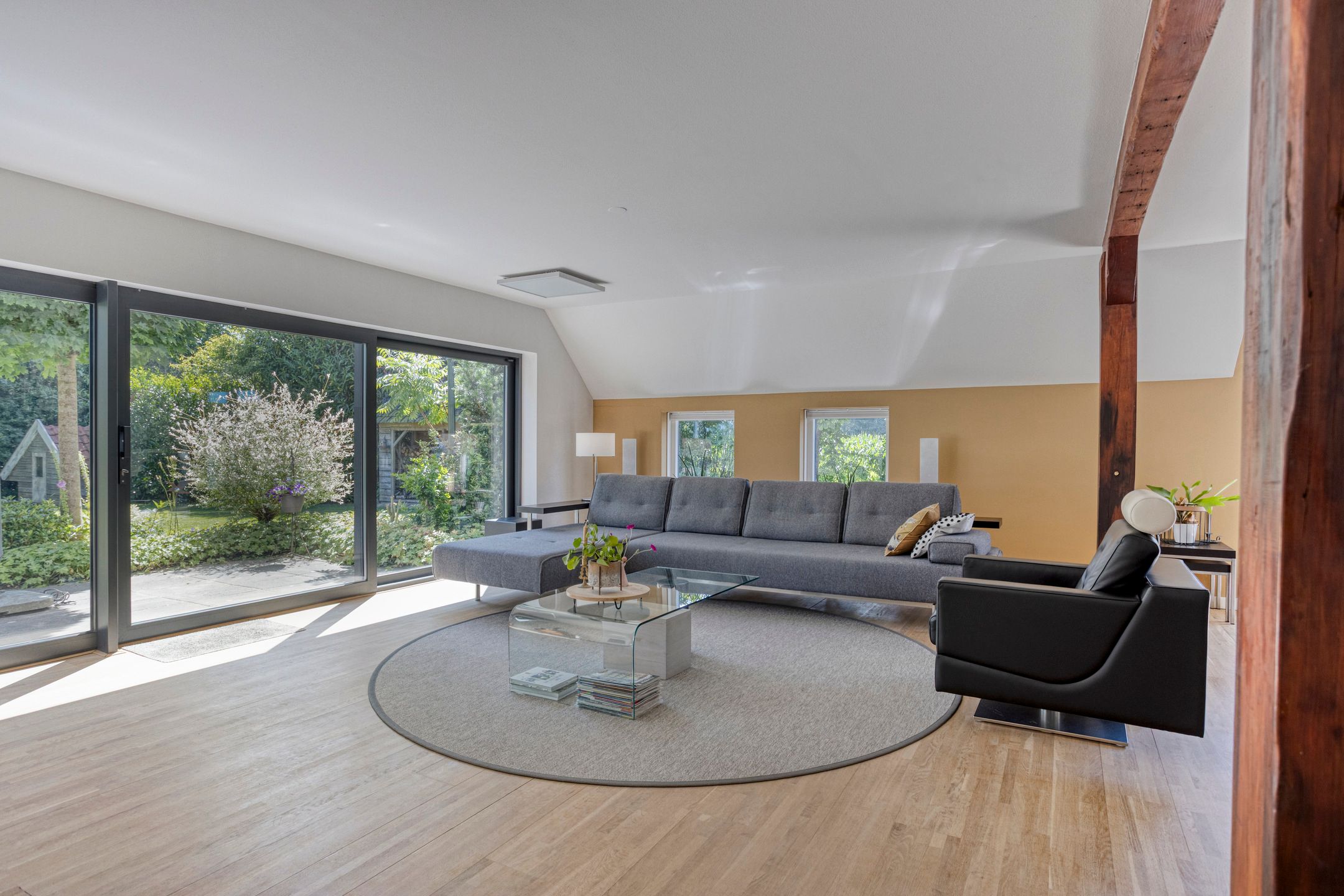 Foto 6 van Carolieweg 2