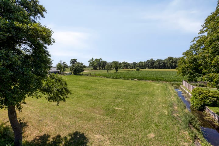 Foto 39 van Carolieweg 2