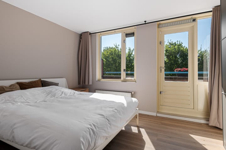 Foto 23 van Haya van Somerensingel 141