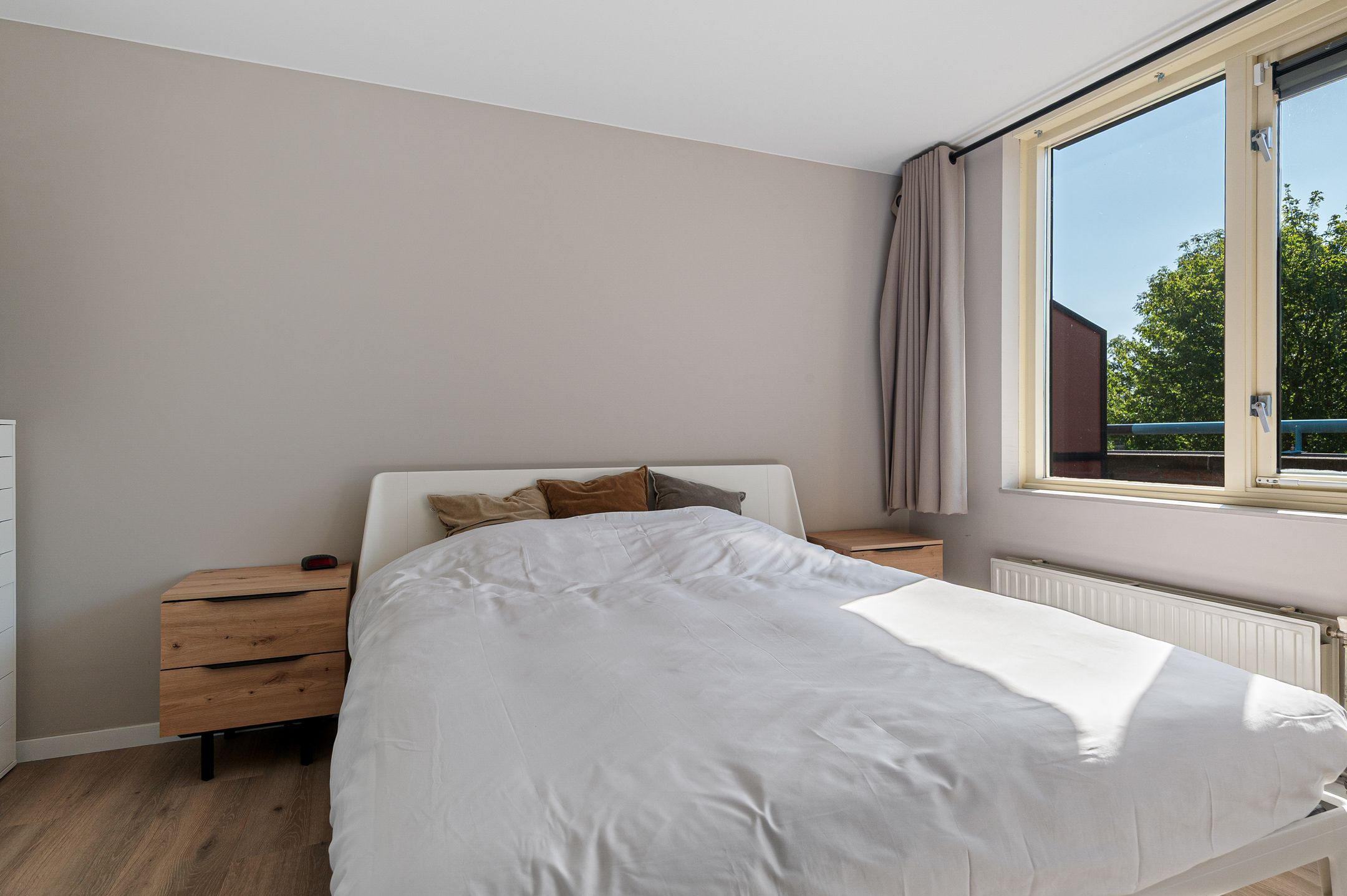 Foto 24 van Haya van Somerensingel 141