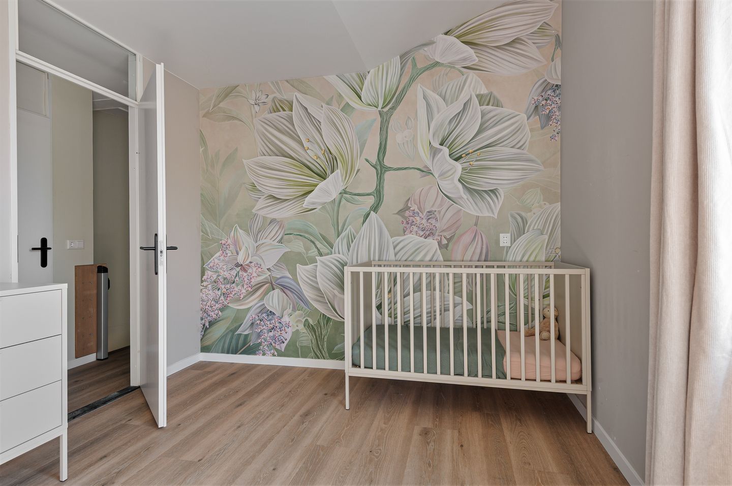 Foto 34 van Haya van Somerensingel 141