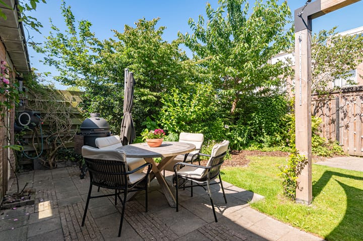 Foto 41 van Haya van Somerensingel 141