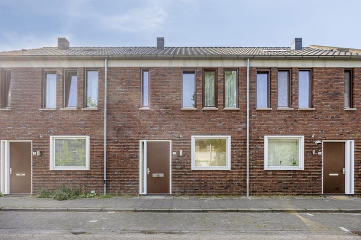 Foto 1 van Stuiverstraat 1-J