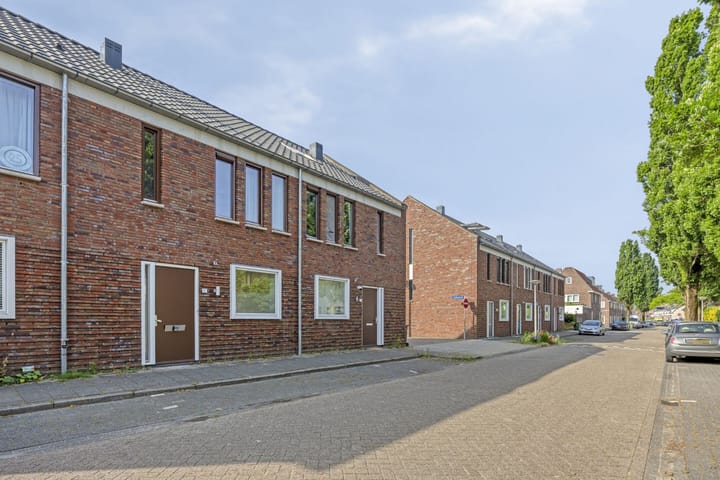 Foto 25 van Stuiverstraat 1-J