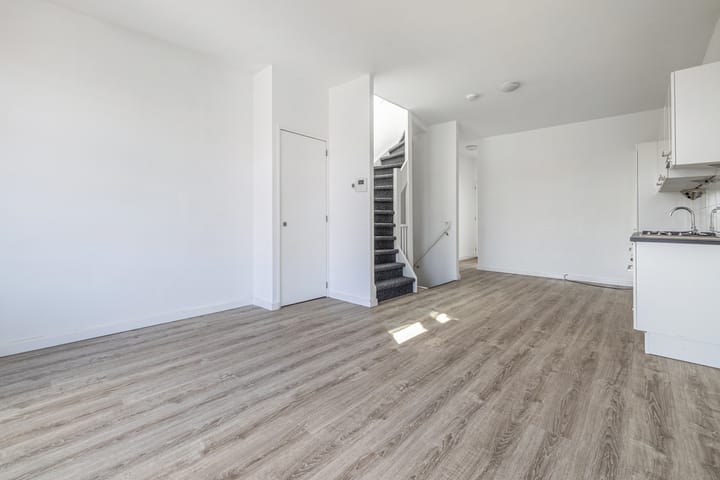 Photo 11 of Zwart Janstraat 40-A02