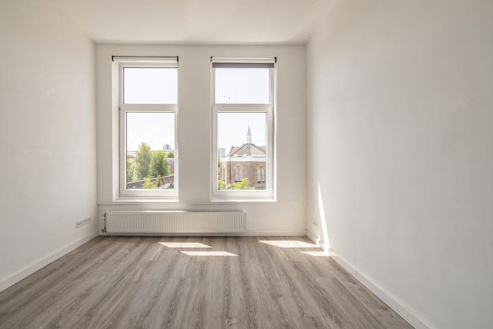 Photo 15 of Zwart Janstraat 40-A02