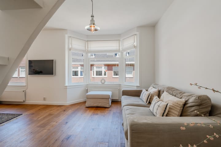 Foto 6 van Vogelenzangstraat 51-3