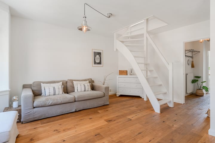 Foto 10 van Vogelenzangstraat 51-3