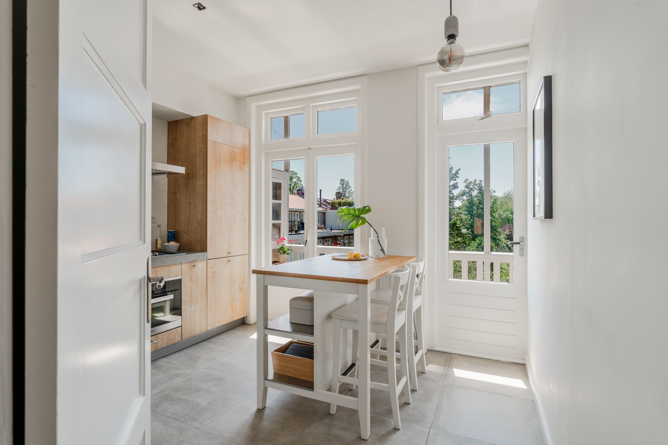 Foto 12 van Vogelenzangstraat 51-3