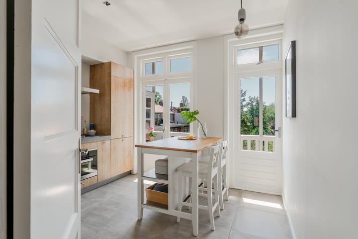 Foto 12 van Vogelenzangstraat 51-3