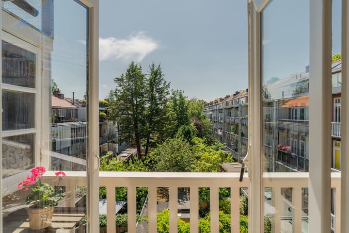 Foto 17 van Vogelenzangstraat 51-3