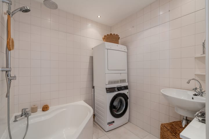 Foto 24 van Vogelenzangstraat 51-3