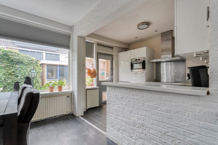 Foto 9 van Vivaldistraat 36