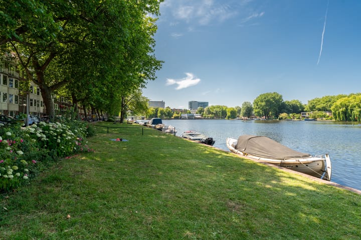 Foto 39 van Vogelenzangstraat 51-3