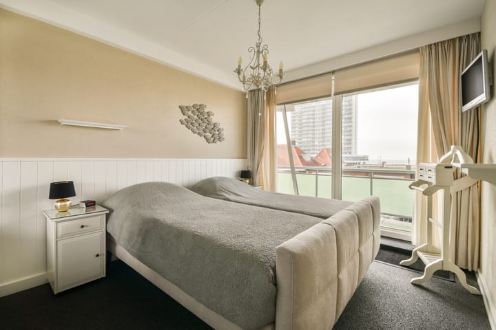 Foto 16 van Stationsplein 17-F15