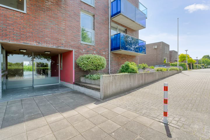 Photo 27 of Goudplevierstraat 204