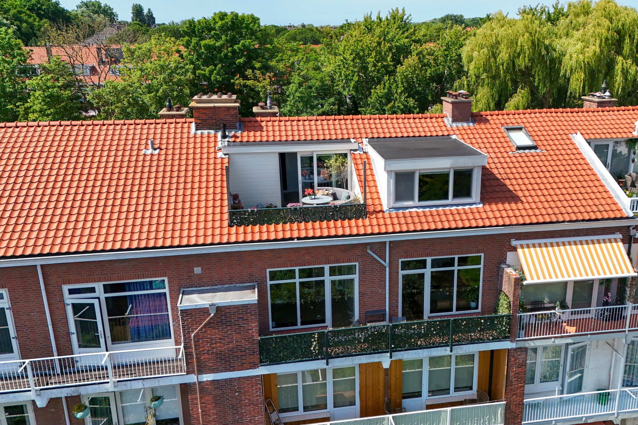 Foto 48 van Aronskelkweg 196