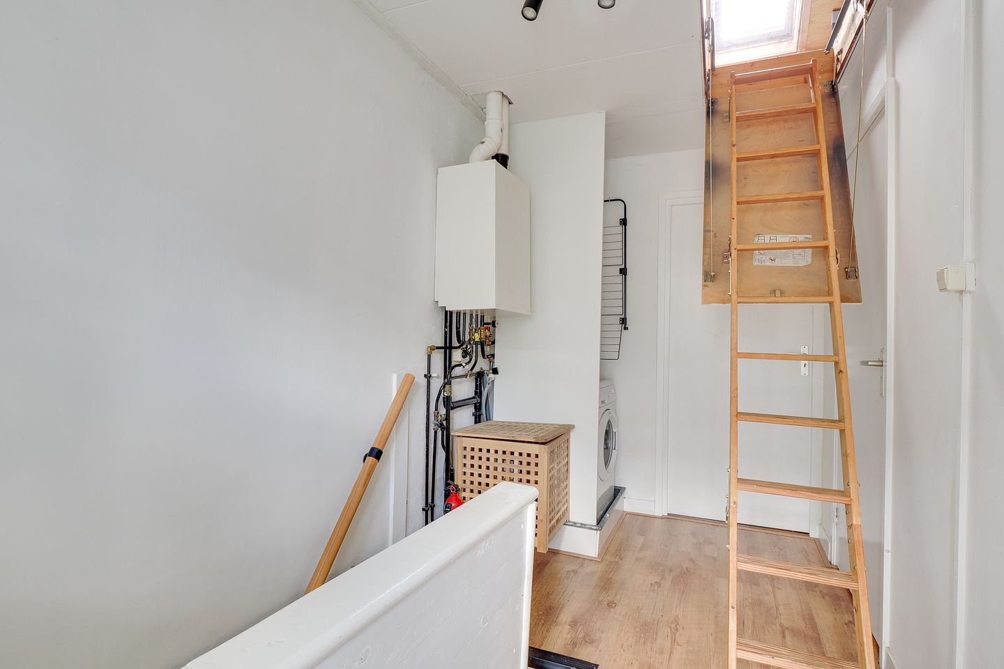 Photo 35 of Oudwijkerveldstraat 95