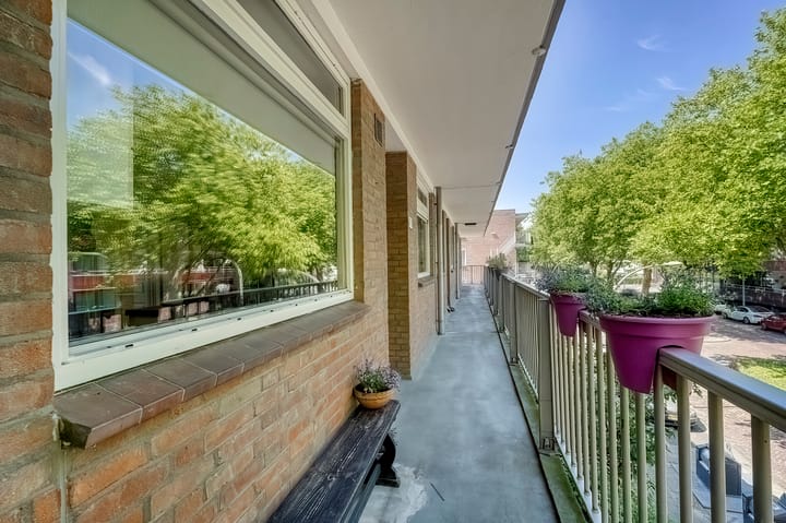 Foto 3 van van der Duyn van Maasdamlaan 102-B