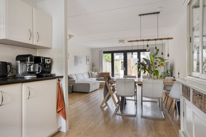 Foto 9 van Bornkamp 44