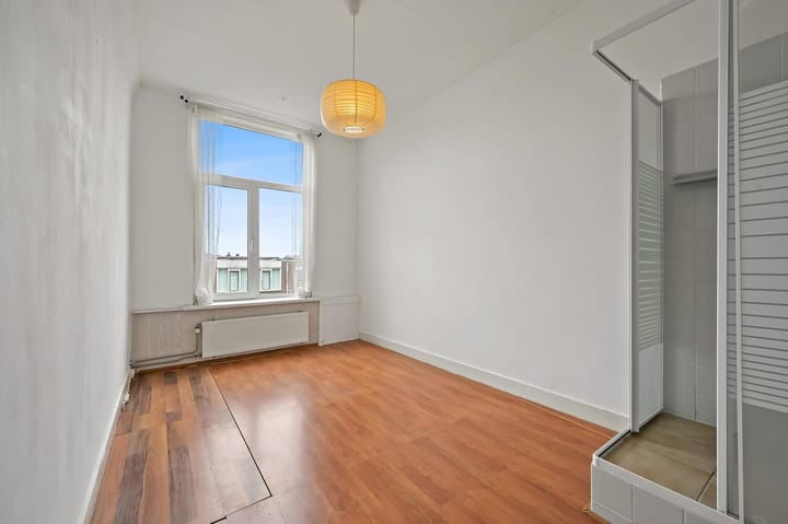 Foto 12 van Goudenregenstraat 212