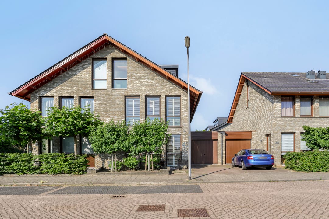 Photo 2 of Zuiderkeerkring 42