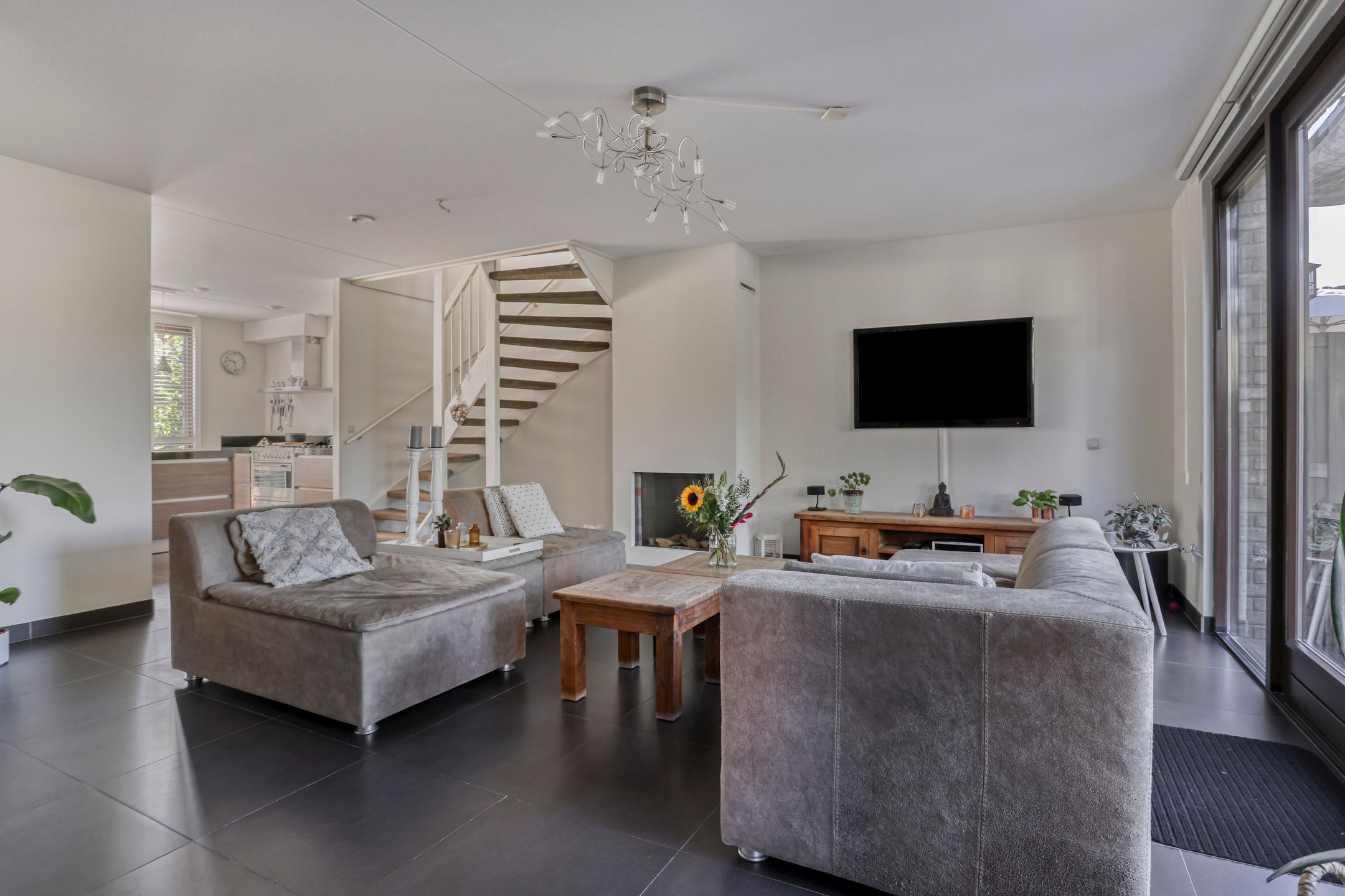 Photo 3 of Zuiderkeerkring 42