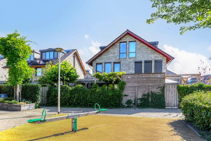 Photo 33 of Zuiderkeerkring 42