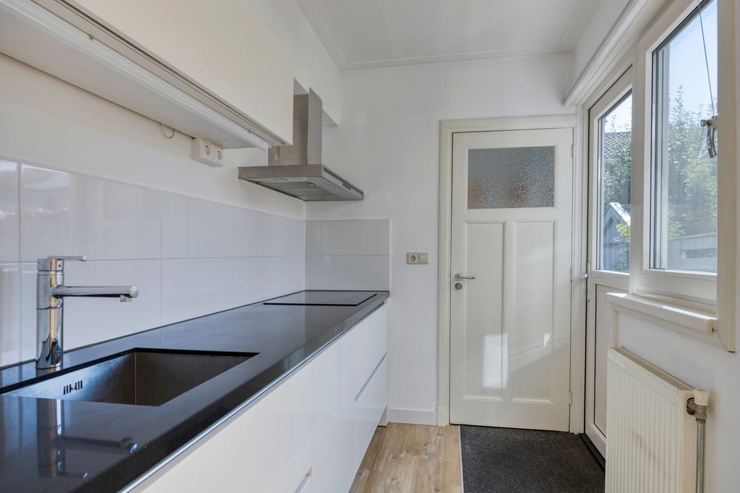 Foto 13 van Graaf van Bloisstraat 44