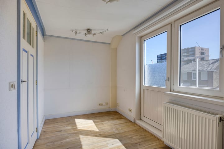 Foto 26 van Graaf van Bloisstraat 44