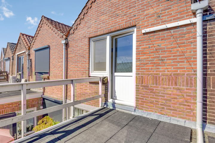 Foto 28 van Graaf van Bloisstraat 44