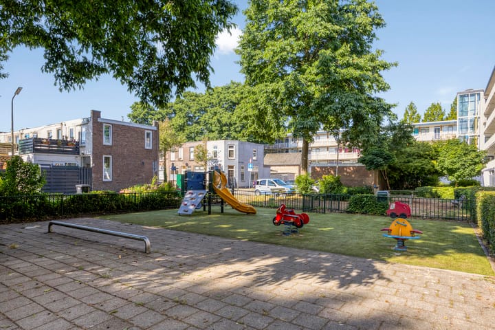 Foto 33 van Graaf van Bloisstraat 44