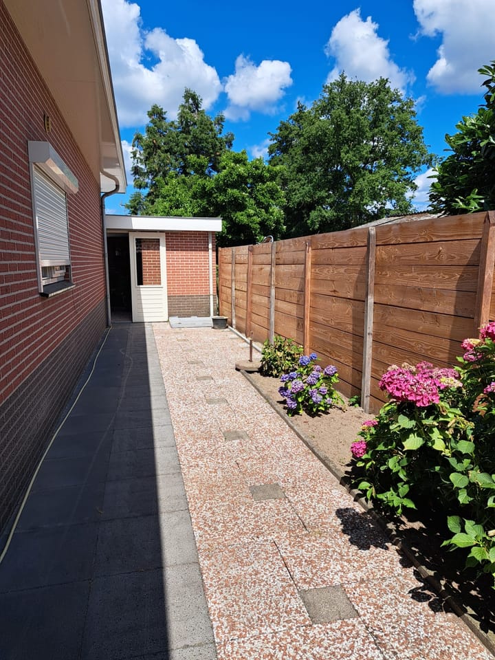 Foto 38 van Lage Valkseweg 110