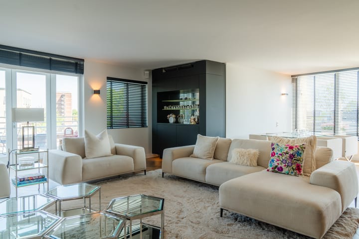 Photo 6 of Middellaan 50