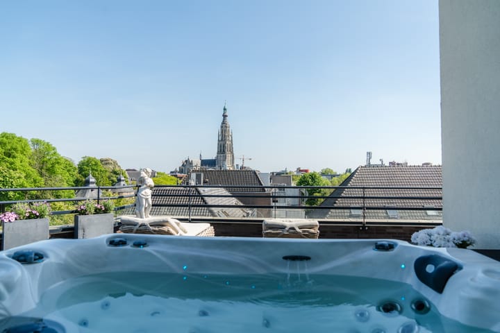 Photo 25 of Middellaan 50