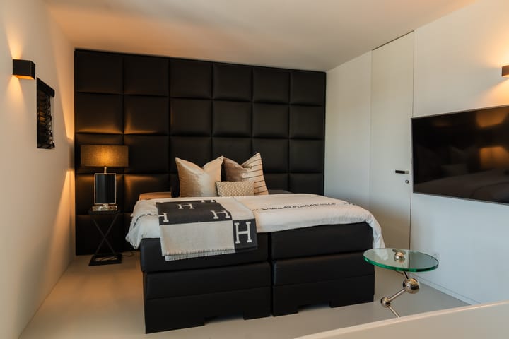 Photo 31 of Middellaan 50